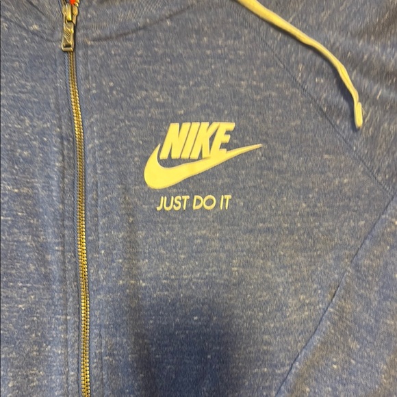 Nike Blue Zip-Up lightweight hoodie and Logo - Picture 2 of 3